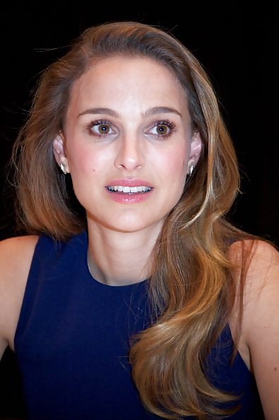 Natalie Portman ( non porno)
 #30509213