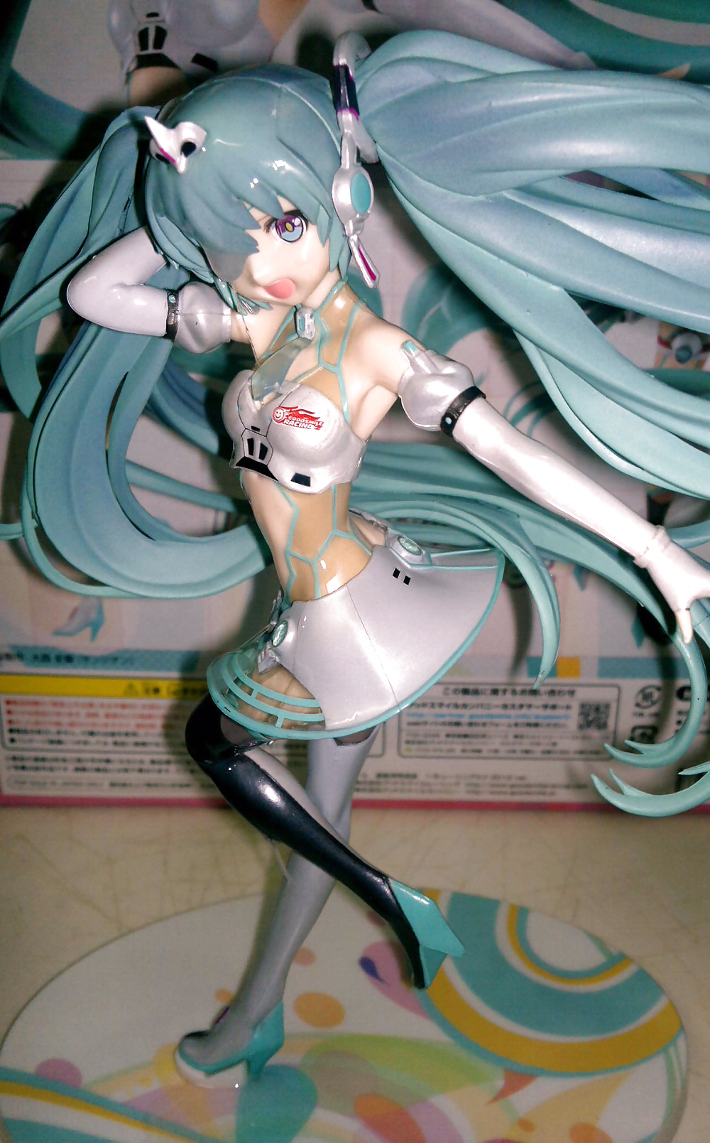 Hatsune miku racing queen sof
 #28952099