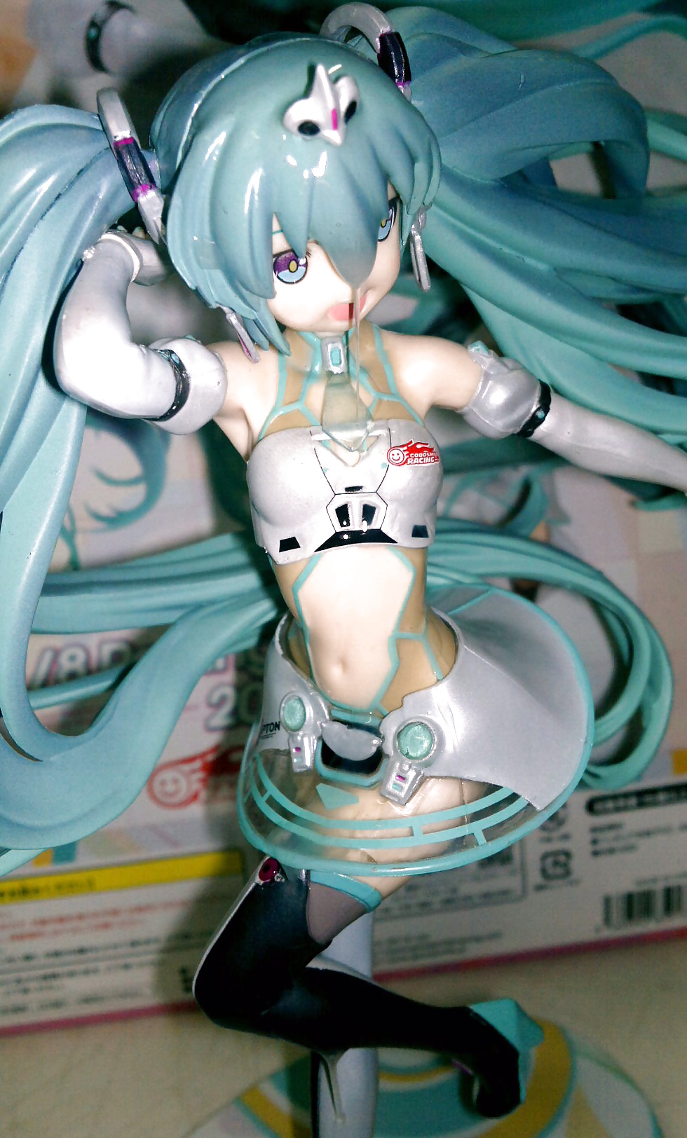 Hatsune miku racing queen sof
 #28952137