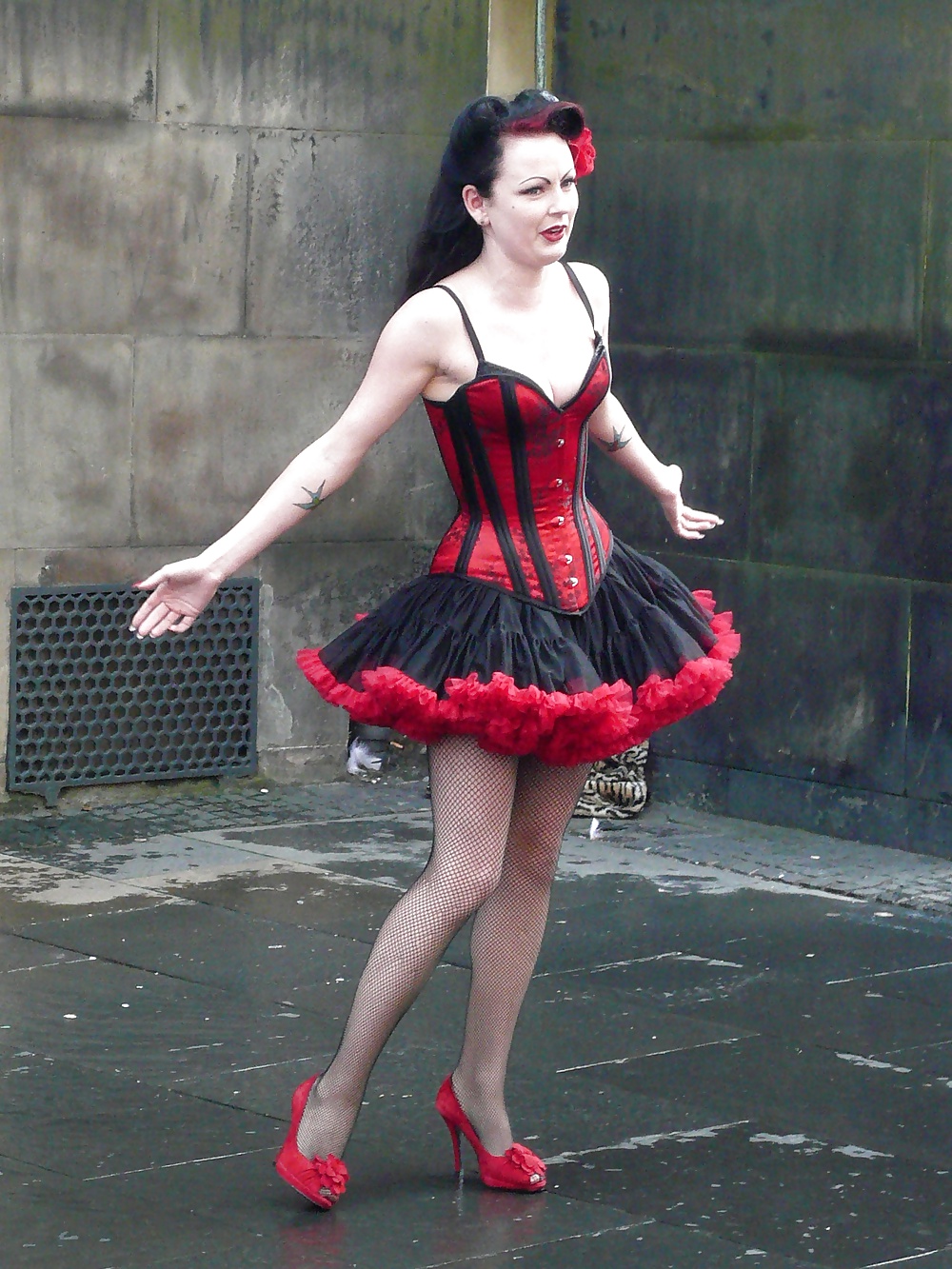 エジンバラの女の子
 #25719576