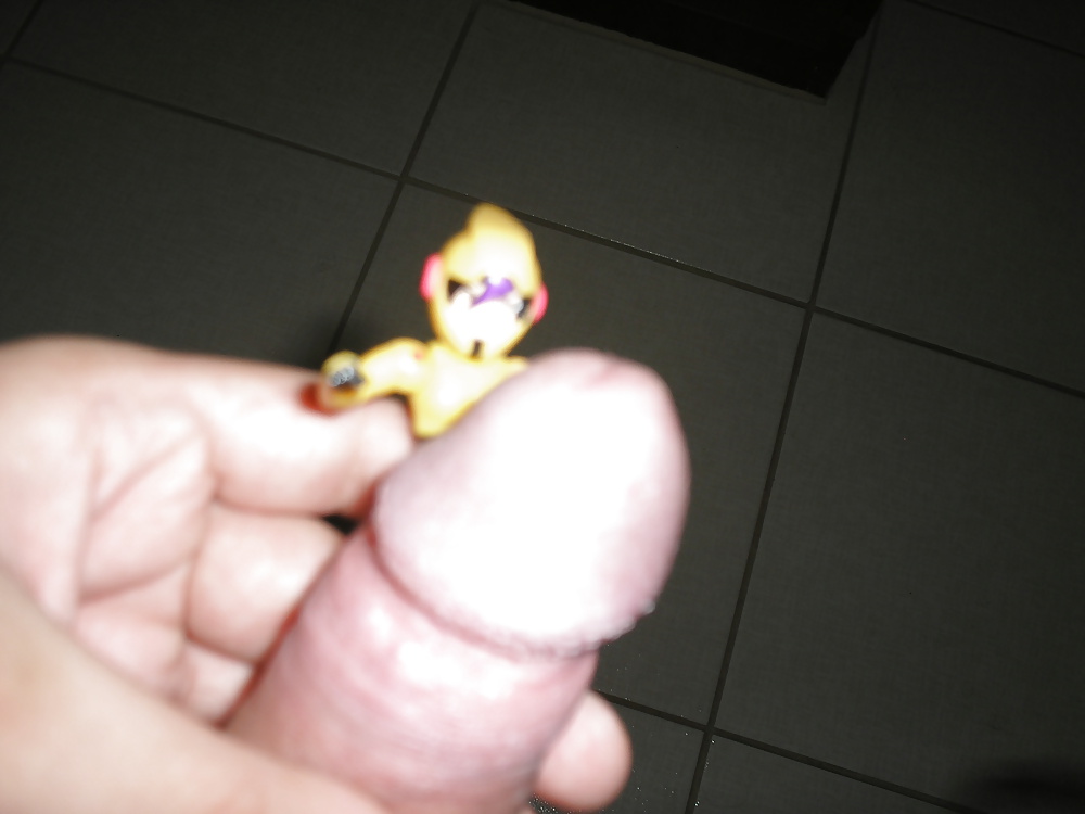 Go Go Tomago Figure #40109450