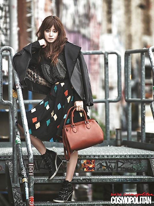 Kim Tae Hee #31006892