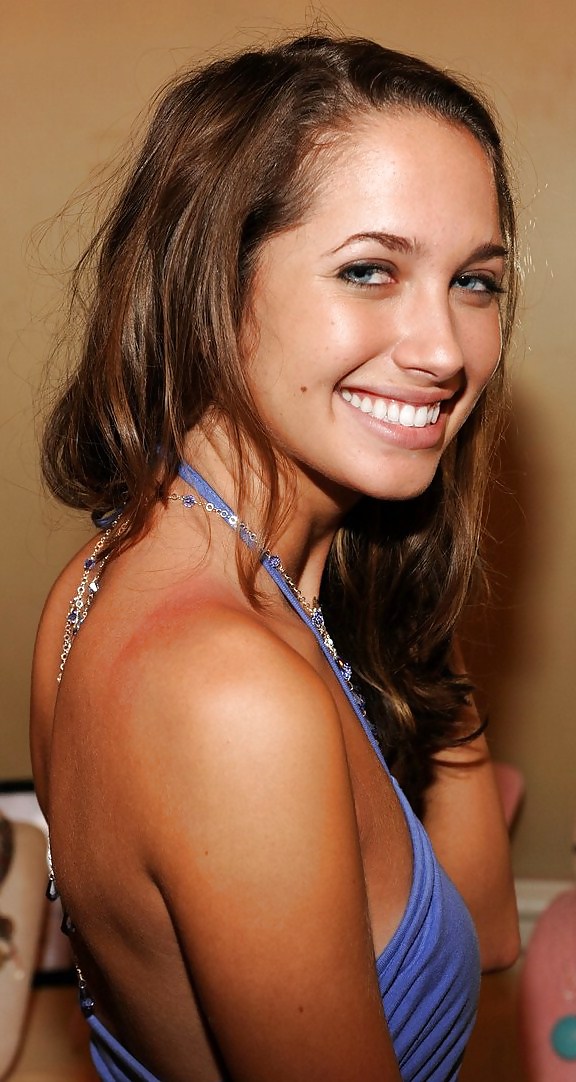 Maiara Walsh #24815114