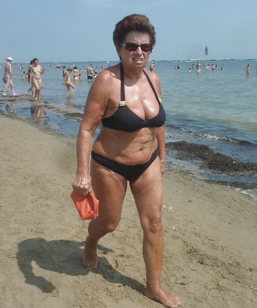 Big Breasted Beach Grandmas #31502165