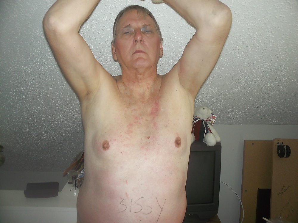 Servir al maestro tonto
 #38732029