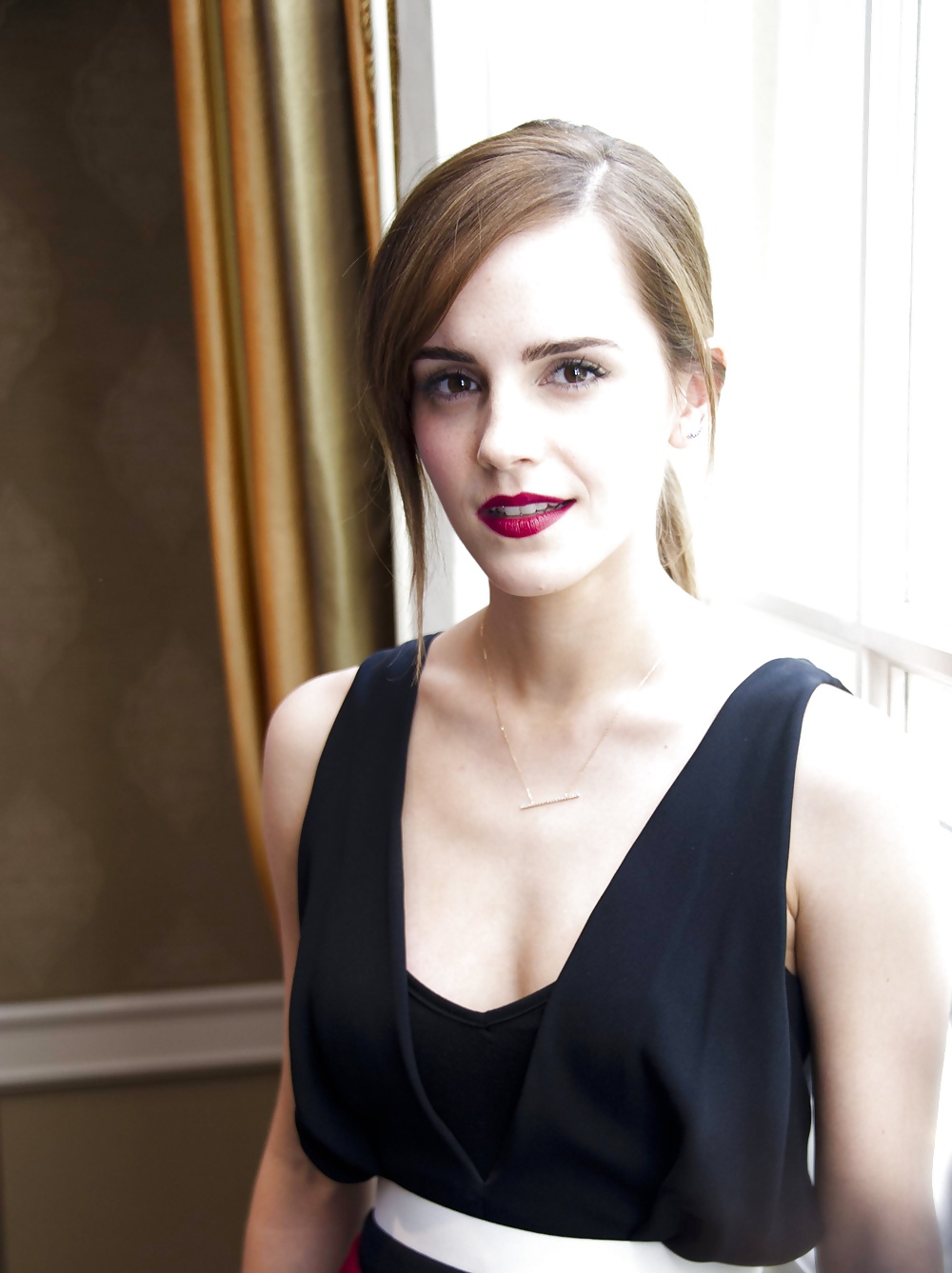 Emma watson
 #25766952