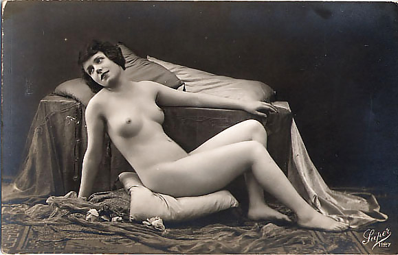 Vintage erótico - principios del siglo xx
 #23282739