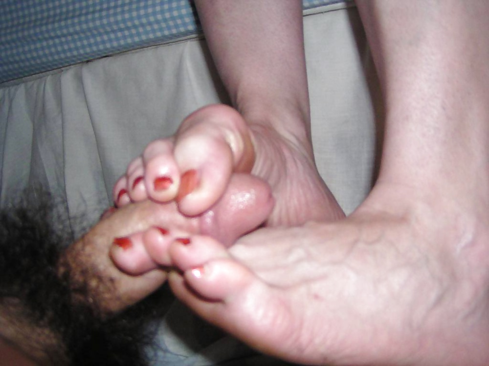 Random feet, footjob pt 14 #32041077