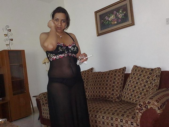 Milf tunisienne
 #32894012
