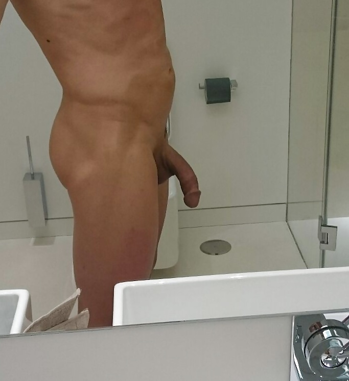 Mis pollas
 #31322758