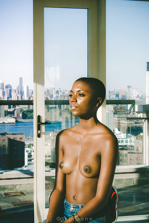 Belleza negra
 #39379500