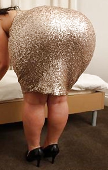Upskirt Mûre Franche - Culotte Voyeur - Big MILF Butt #40086863