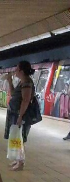 Spion Alt + Jung In Bus, Straßenbahn, Tren Rumänisch #25111163