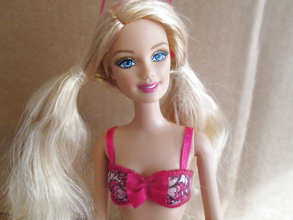 Blond bikini doll cumshot #40169488