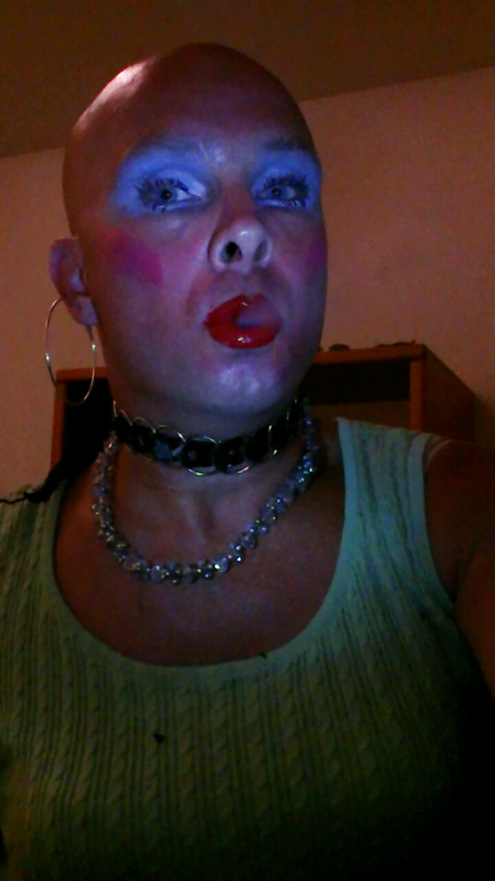 SHINEY LIPSTICK LIPS NEED TO SUCK DICK #37304855