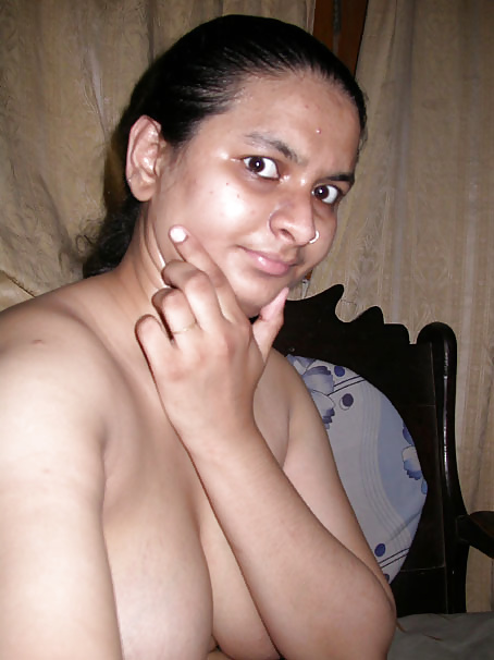 アズラ・シェイク
 #28422120