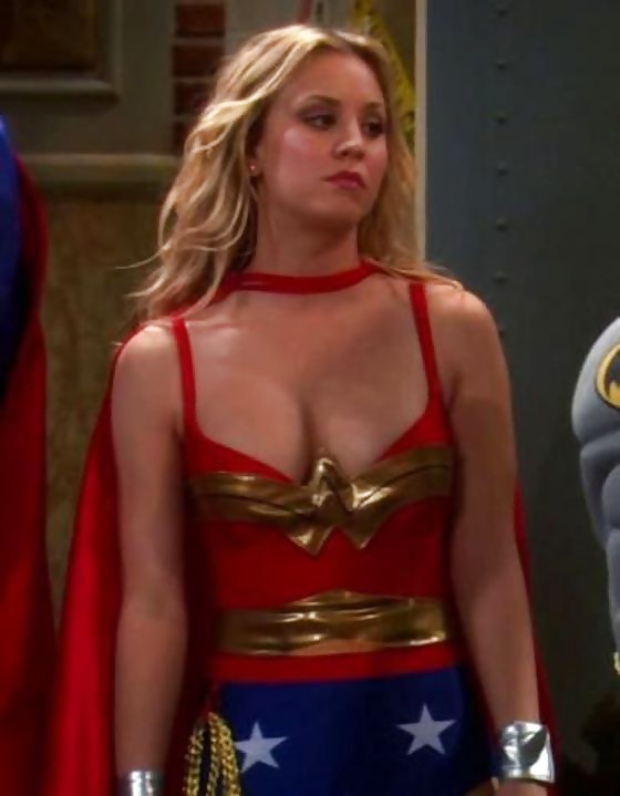 Kaley Cuoco (Big Bang Theory) #23661054