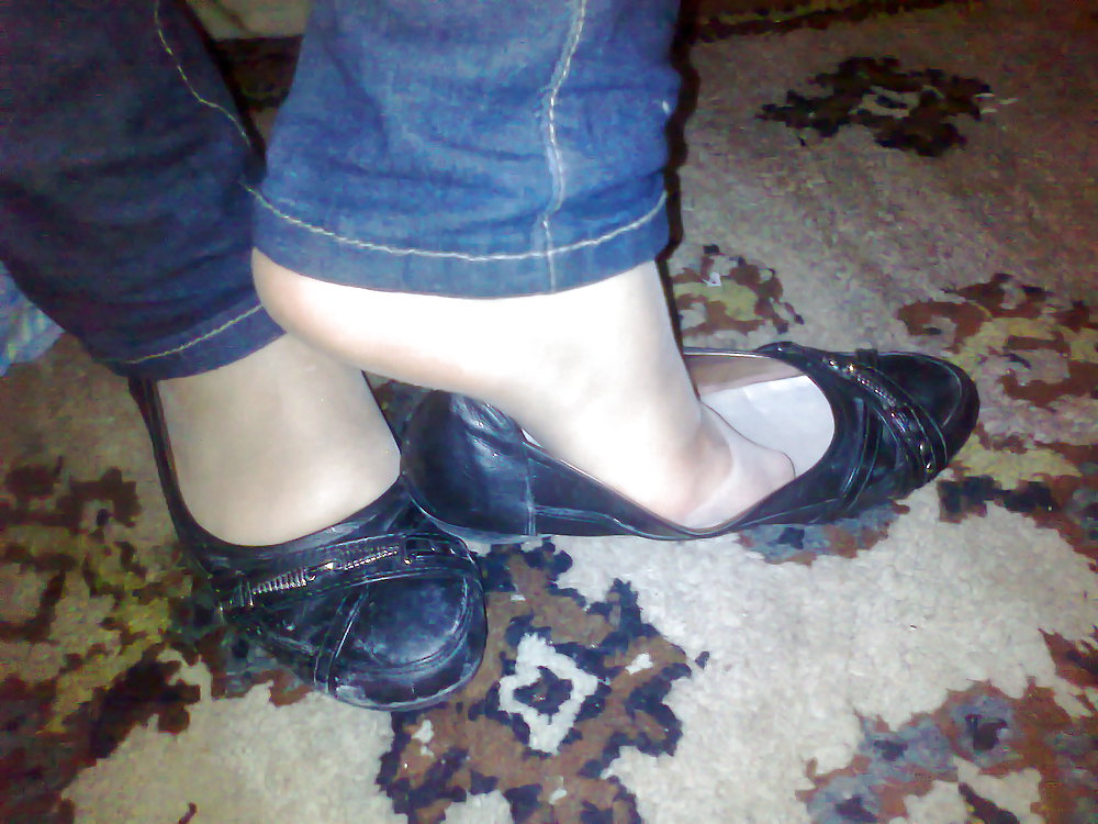 Les pieds d'une filles arabes tunisienne 2 #34517407