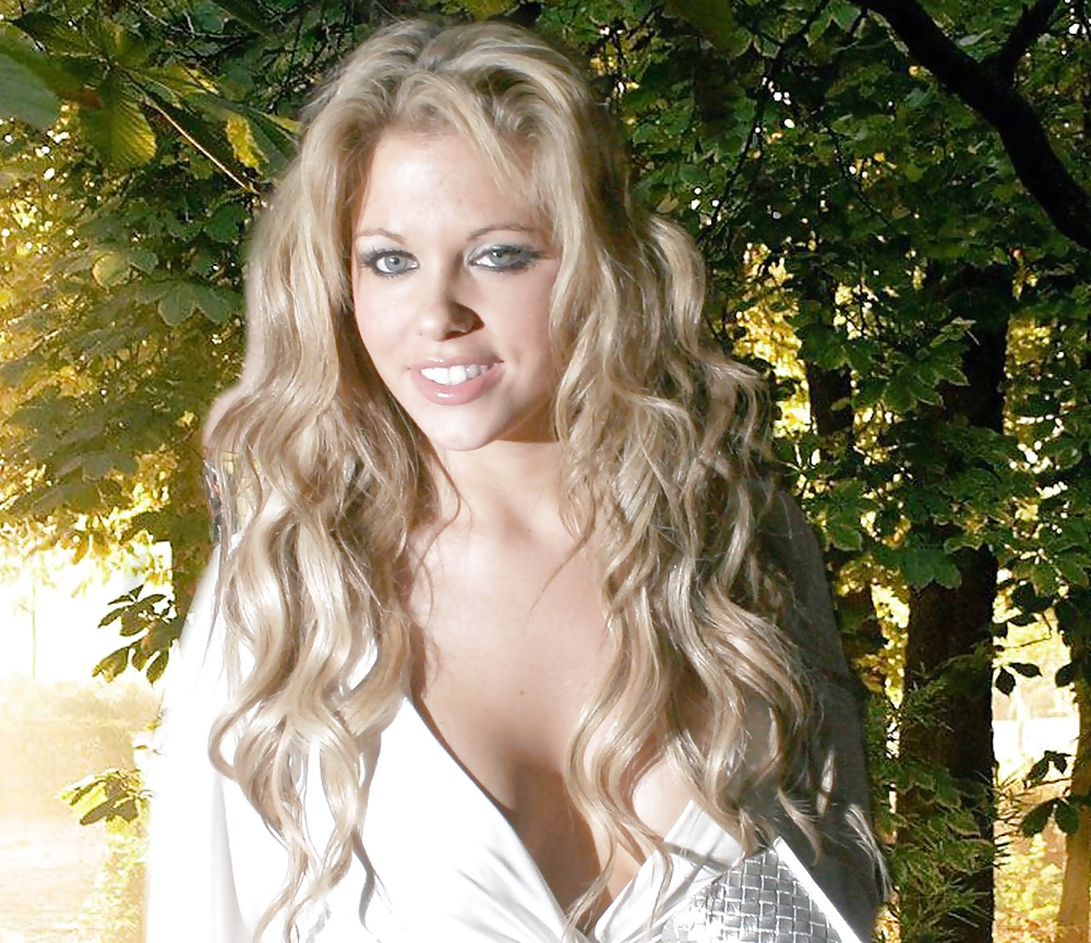 Bianca Gascoigne #28674767