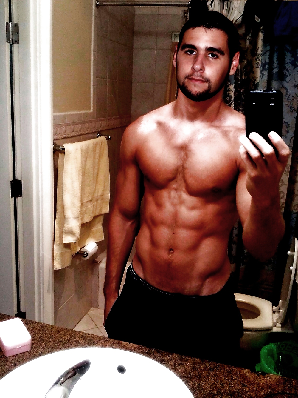 Mee #24985891