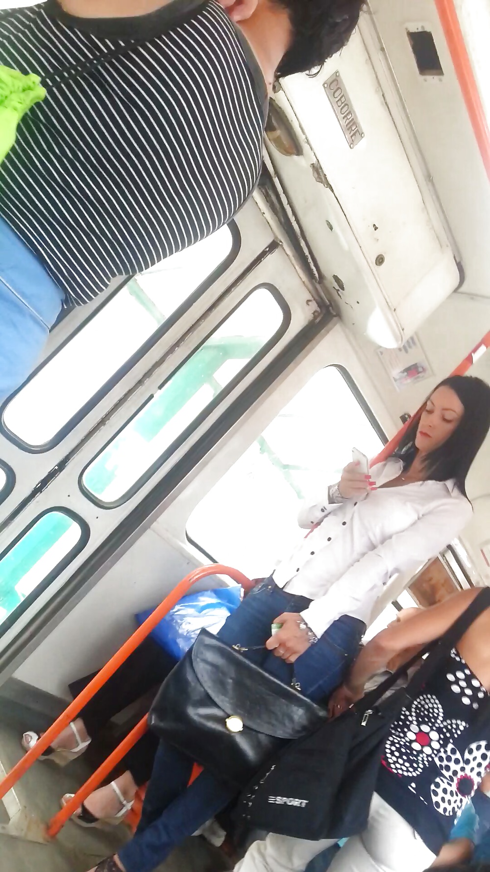 Spion Alt + Jung In Bus Rumänisch #27798366