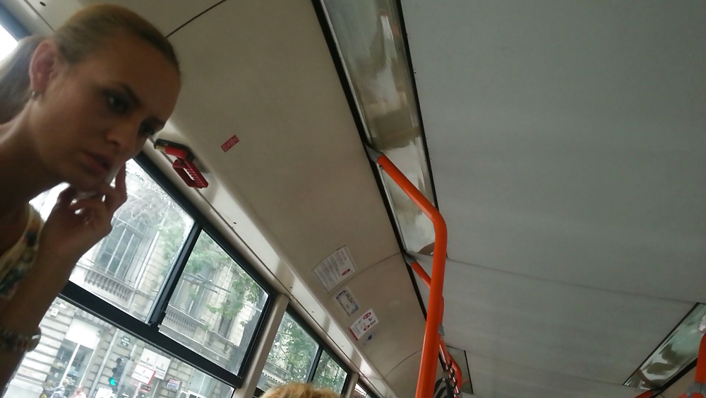 Espion Vieux + Jeune En Bus Romanian #27798420