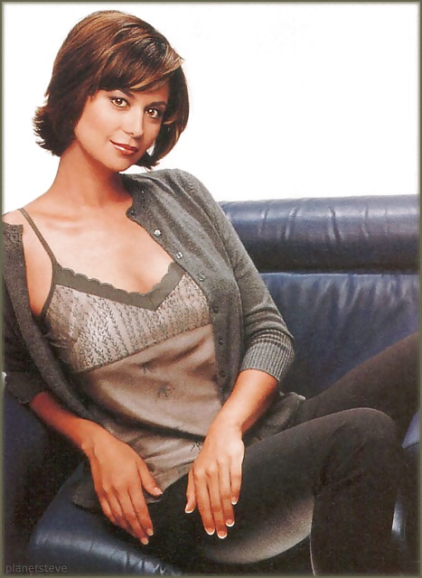 Catherine Bell #32947333