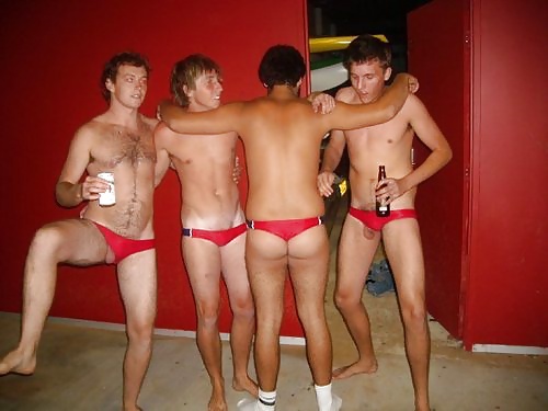 Cosas calientes con otros
 #27930651