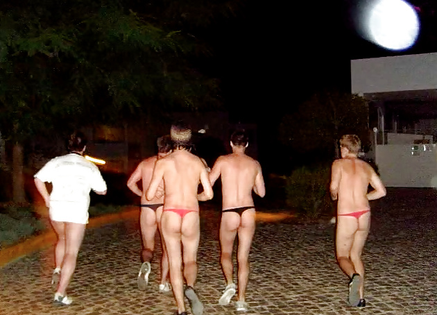 Cosas calientes con otros
 #27930967