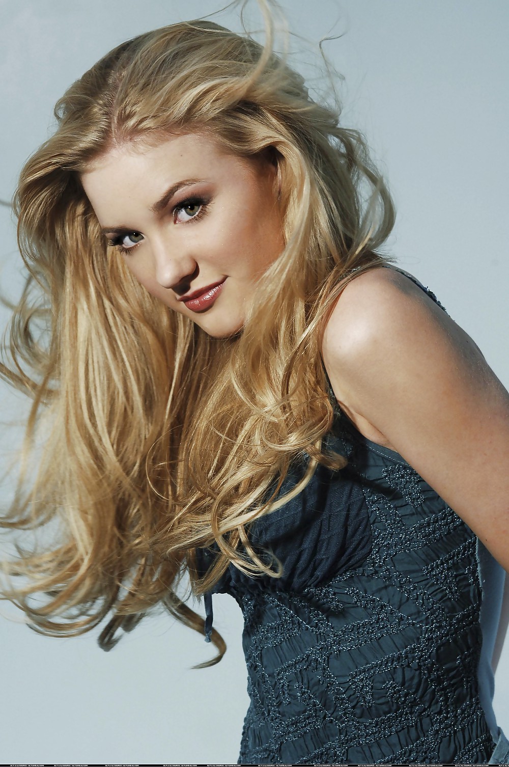 アマンダ・ジョイ・ミハルカ
 #23512568