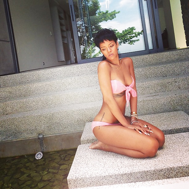 Rihanna - Sexy 3 - #36651091