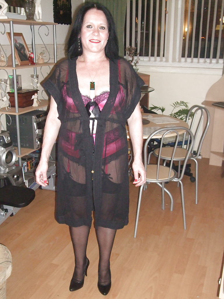 Mature British Wife #24963253