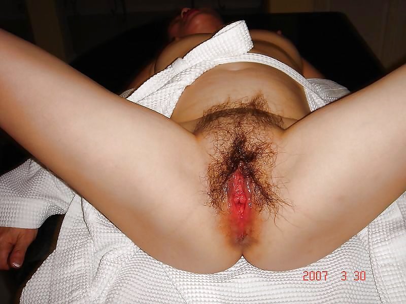 Coreano ex coño peludo
 #27551449