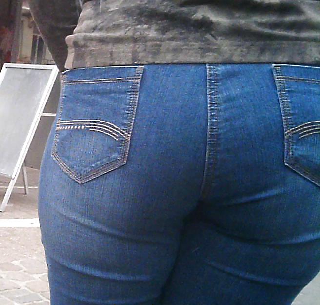 Sexy Milf Ass in Jeans #37880441