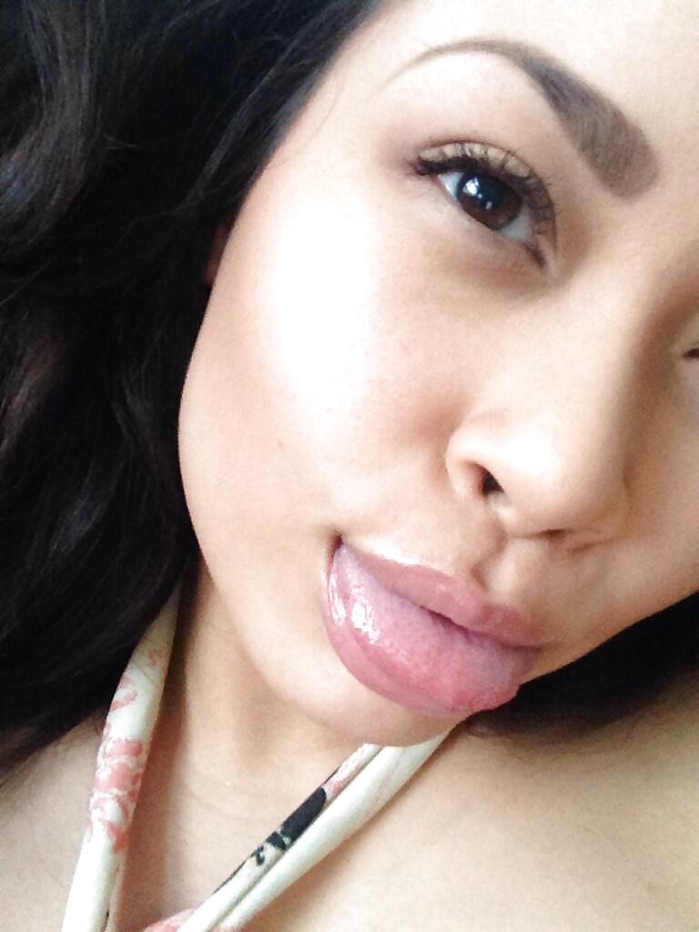 Fine azz gurl
 #27659820