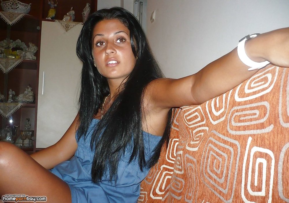 Tanned Indian honey posing Porn Pictures, XXX Photos, Sex Images #2006875 -  PICTOA