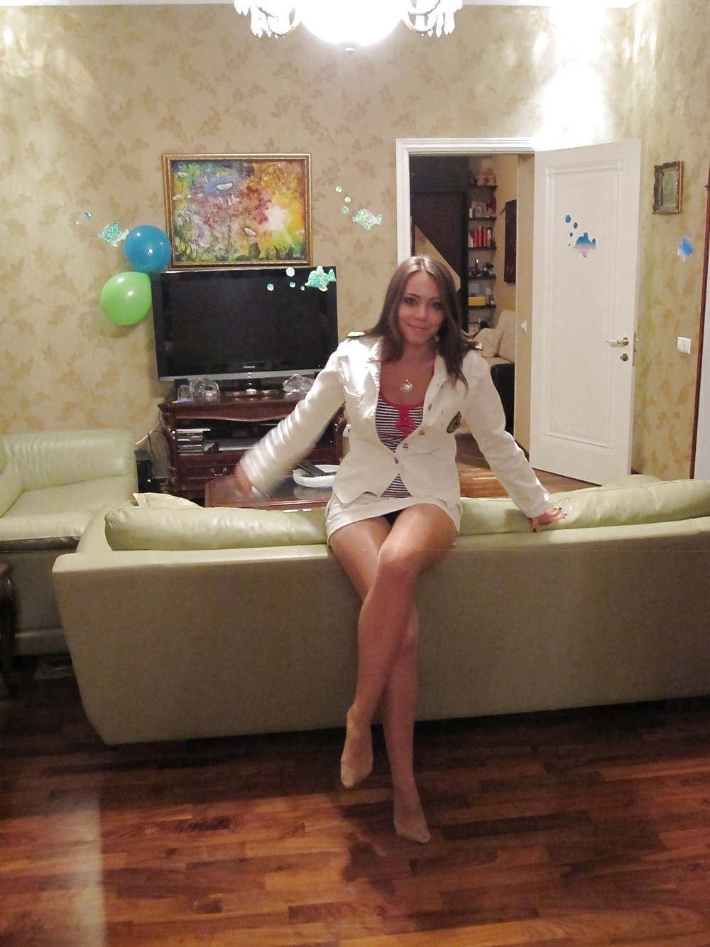 Brunette with a nice smile #34882970