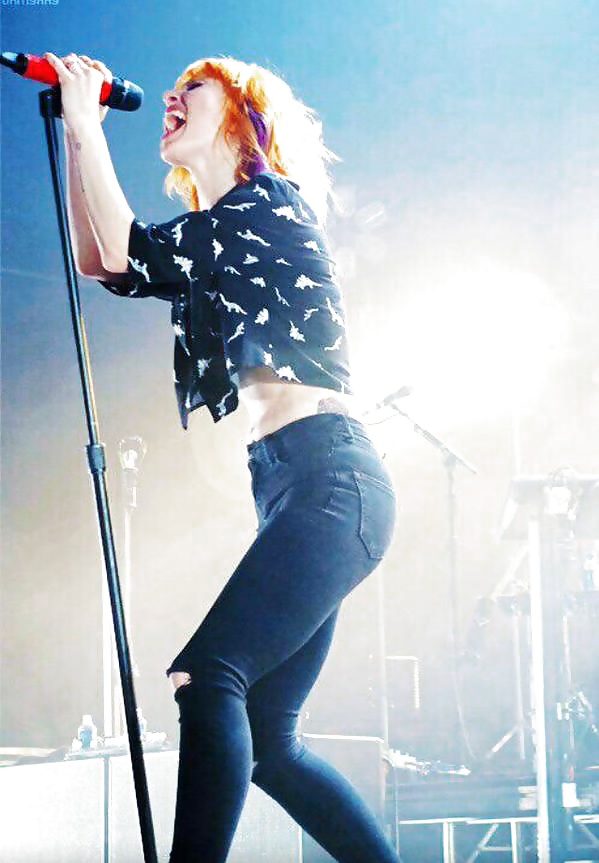 Hayley williams è fottutamente sexy!
 #31633307