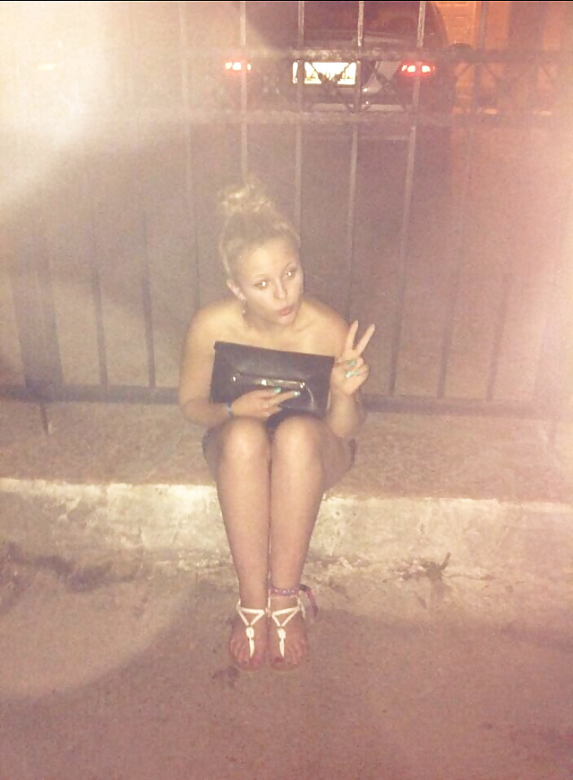 休日の痴女たち 7
 #28299003