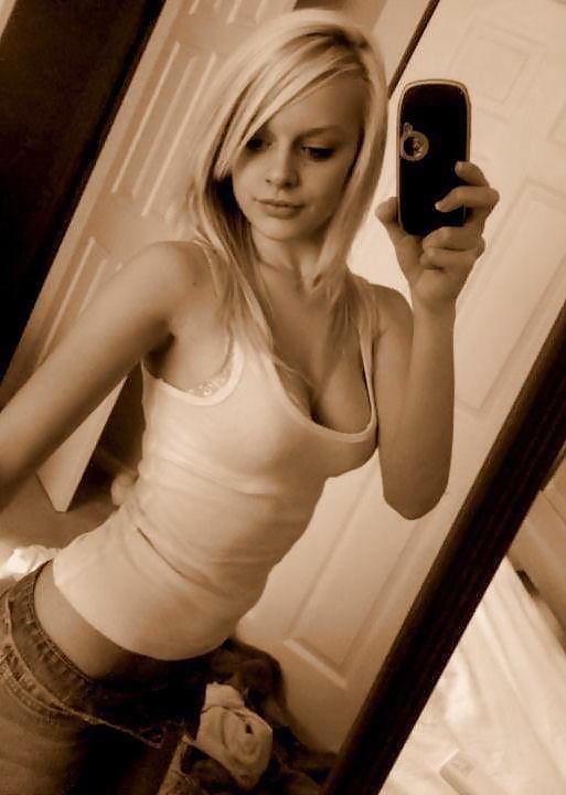 Swedish nn hottie
 #39796442