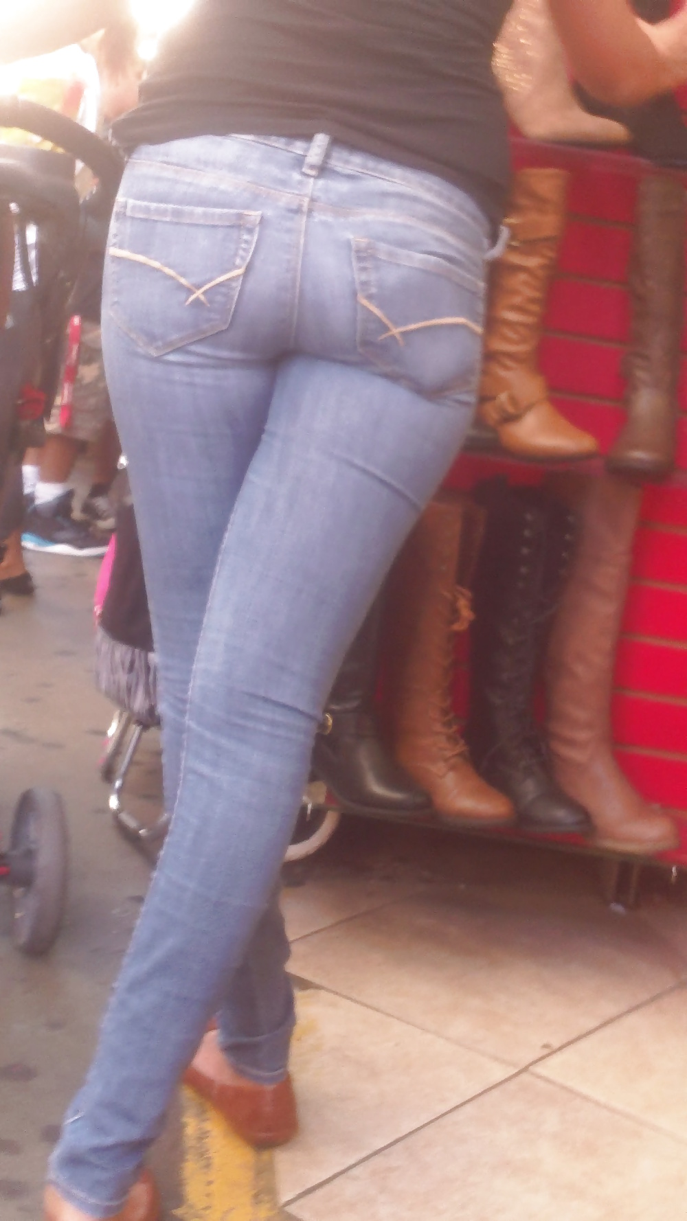 Popular teen girls ass & butt in jeans Part 7 #39949130