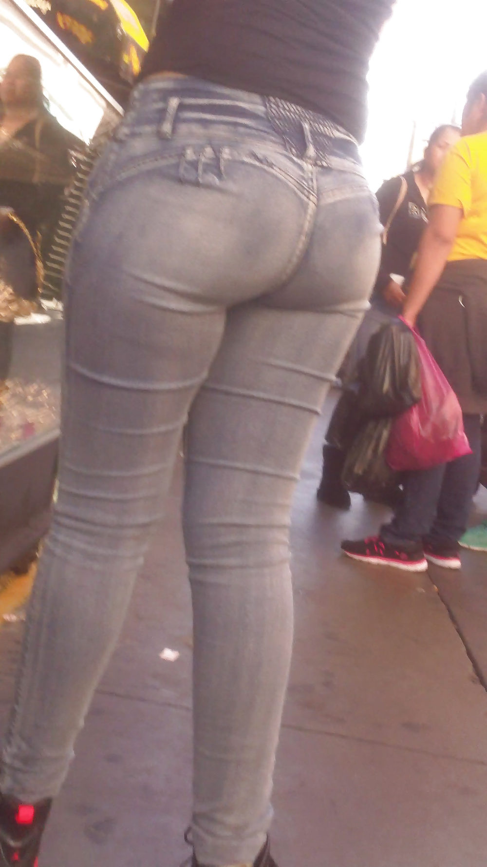 Popular teen girls ass & butt in jeans Part 7 #39949382