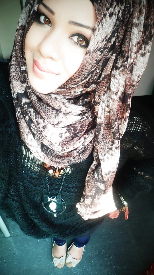 Chicas sexys con hijab
 #25689495