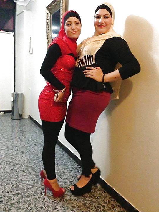 Chicas sexys con hijab
 #25689504