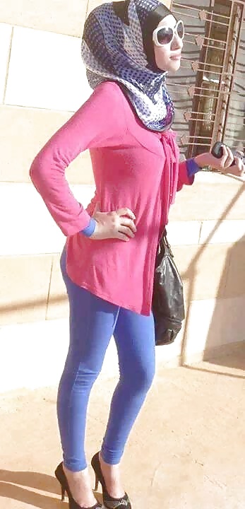 Chicas sexys con hijab
 #25689513