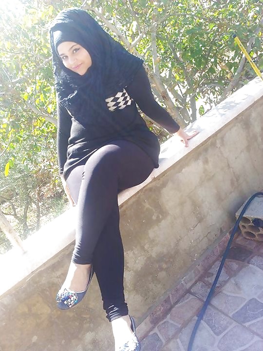 Chicas sexys con hijab
 #25689519