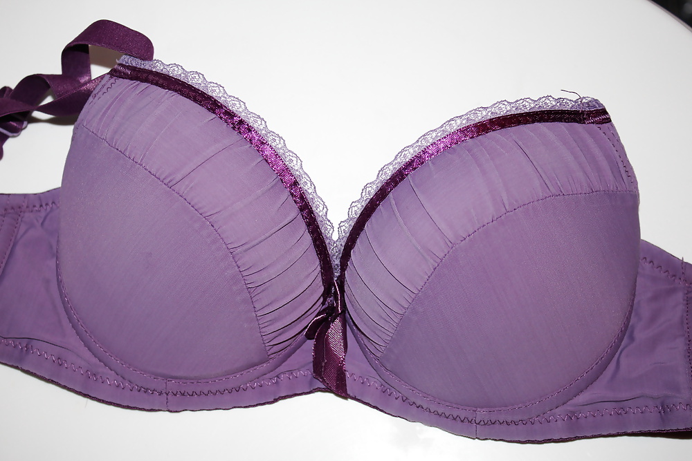 Reggiseno + mutandine a sorpresa
 #40915477