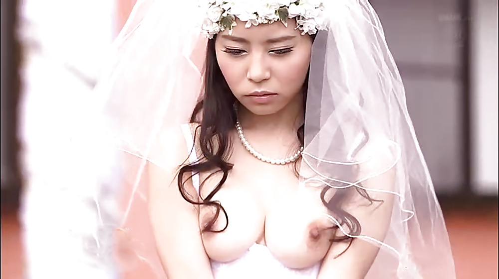 Japanese bride fucked in public #27340721