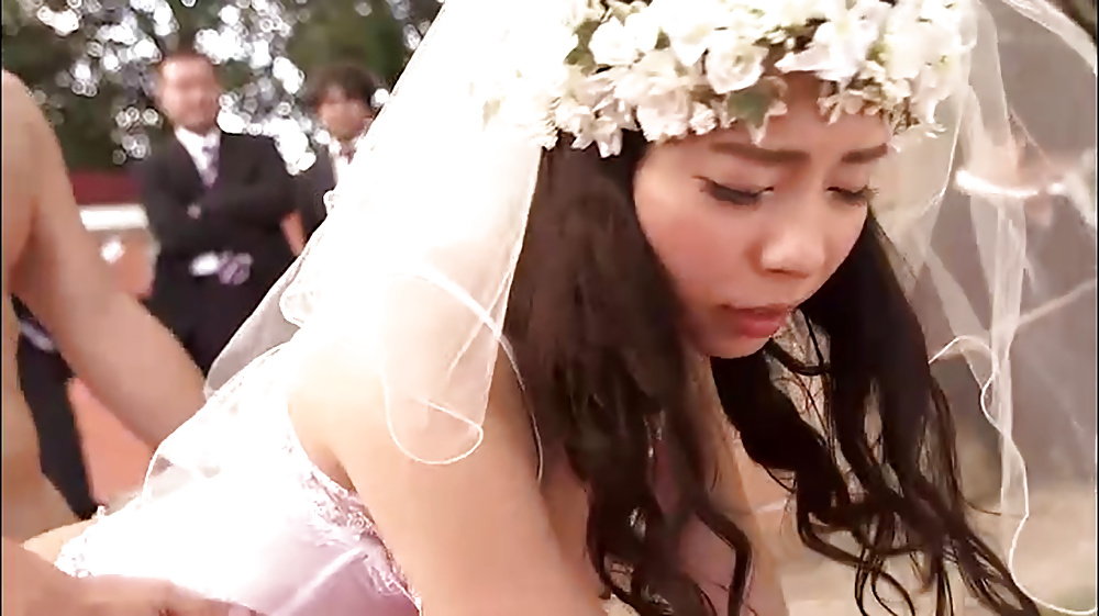 Japanese bride fucked in public #27340780