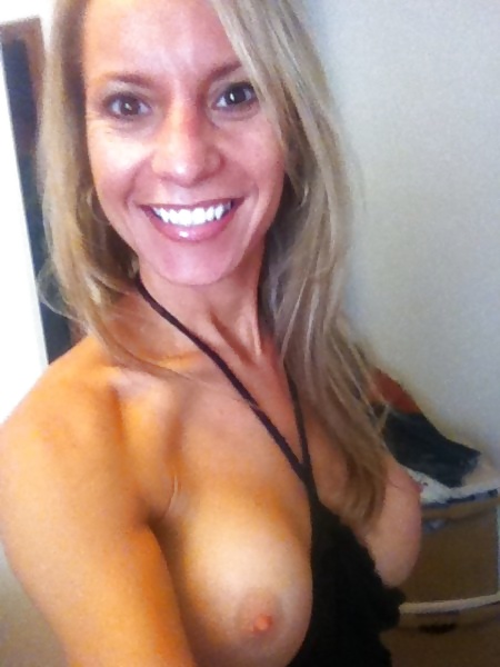 Selfie amatoriali milf e mature - vol 14!
 #26017787